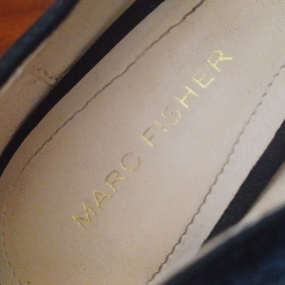 Marc Fisher Tricky D’Orsay Black Cut-Out Pumps - Picture 6 of 9